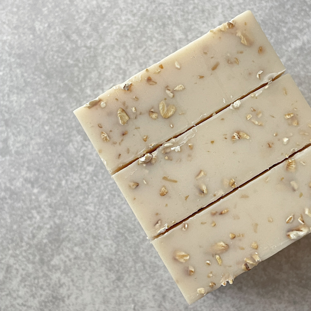 
                      
                        DOUBLE-BUTTER MOISTURIZING CLEANSING BAR
                      
                    